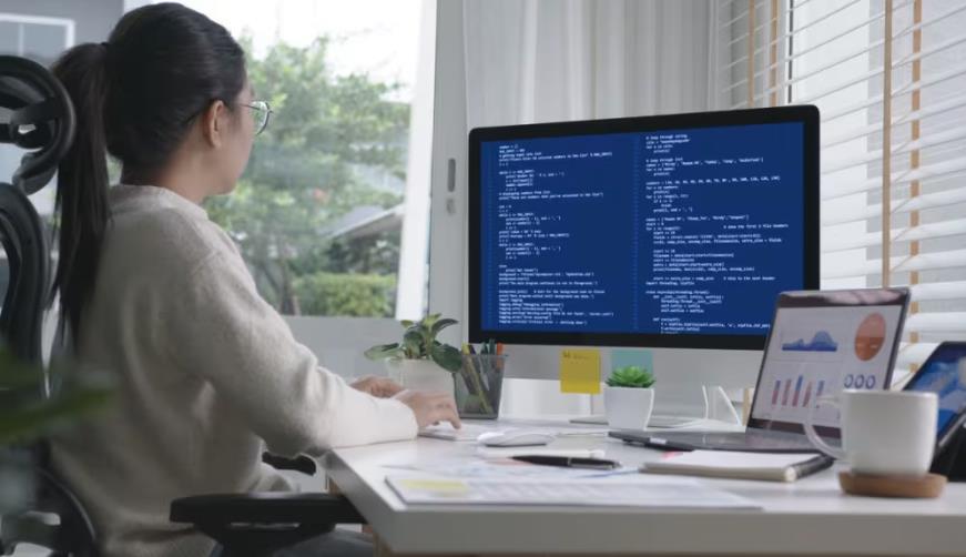 山南小程序开发：什么是 cURL 命令？