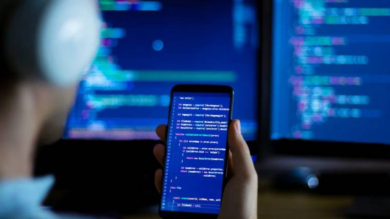提速增效：Python如何助力山南小程序开发公司缩短企业应用上市周期？